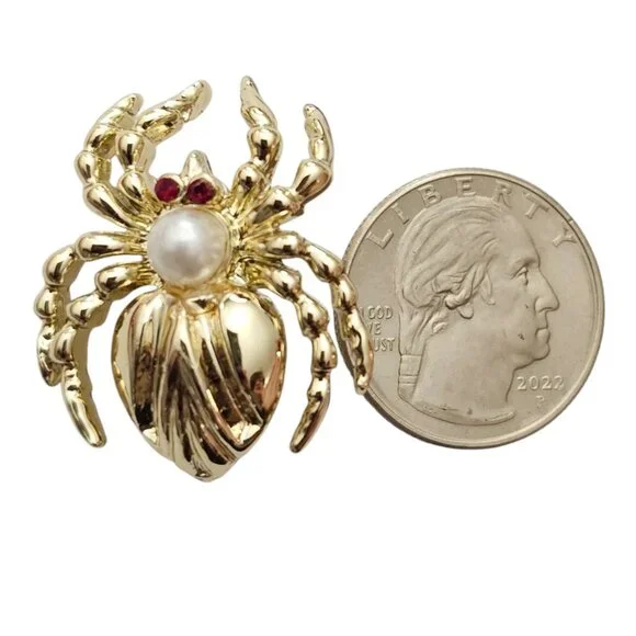 Gold Tone Vintage Faux  Pearl Spider Brooch, Red Rhinestone Pin L876 - Picture 5 of 8